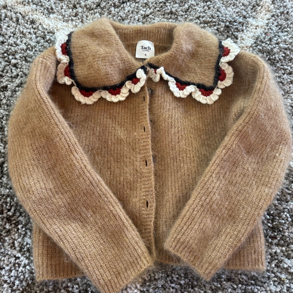 Tach size small sweater